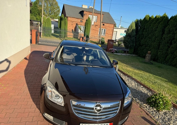 Opel Insignia cena 27900 przebieg: 198290, rok produkcji 2011 z Radomsko małe 352
